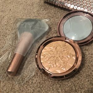 Mac 2017 Holiday Highlighter Kit